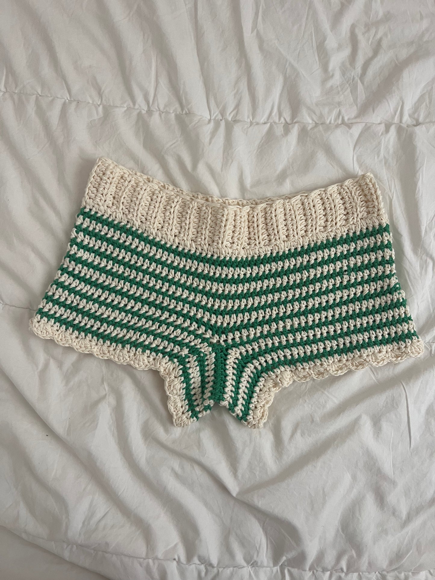 PEACHY SHORTS